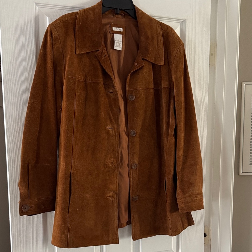Cherokee Women's Chestnut Brown Suede Button-Front Jacket